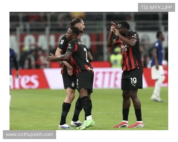 AC米兰攻防转换失衡引发阶段性困难,问题超越进攻乏力对赛季表现产生影响 AC米兰攻防转换失衡引发阶段性困难,问题超越进攻乏力对赛季表现产生影响