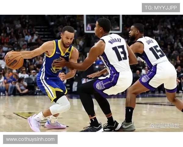 威金斯无球掩护为库里制造空位提升三分效率